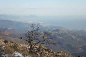 Xtrallusion photo gallery of Italy. Photos, pictures, images and photographs of the Italian Rivieras, the Italian Lakes, the Italian Alps, the Cinque Terre, the Amalfi coast and some of the most beautiful corners of Italy. Plus photos of Italian cities such as Pisa, Milan, Genoa and Rome.